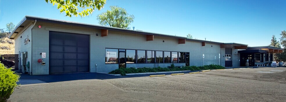 Primary Photo Of 100 SW Division St, Bend Storefront For Lease
