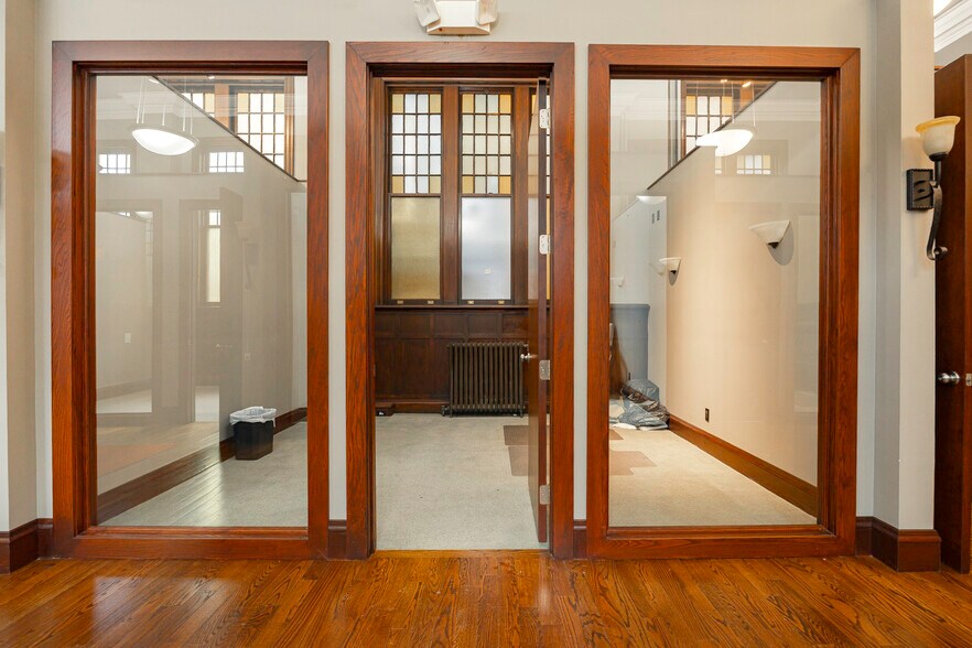 More Photos Of 214 Main St, Poughkeepsie Loft Creative Space For Sale