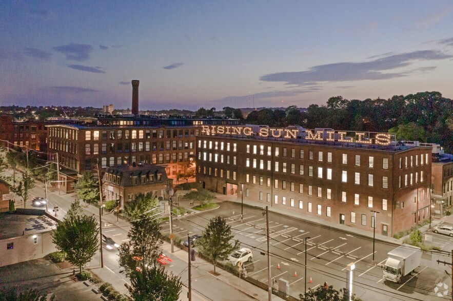 More Photos Of 166 Valley St, Providence Apartments For Sale