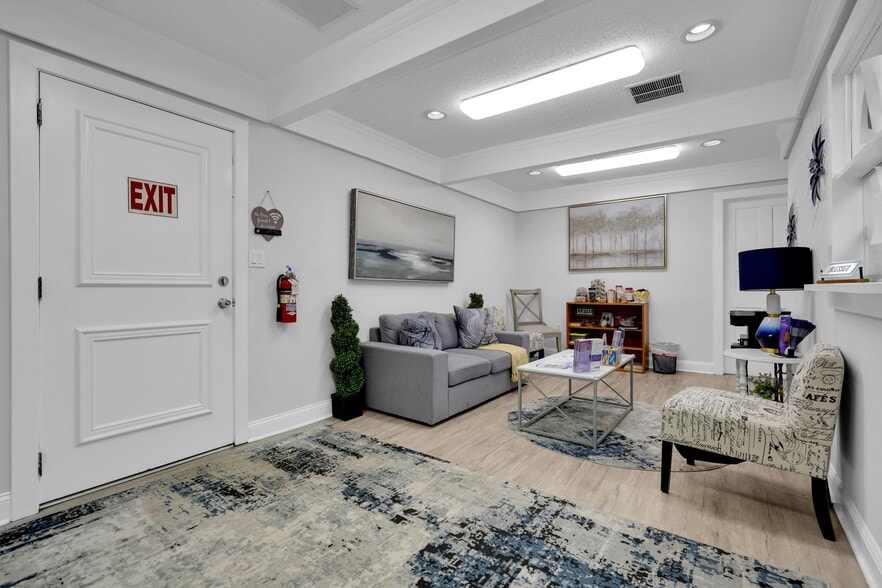 More Photos Of 70 Schanck Rd, Freehold Medical For Lease