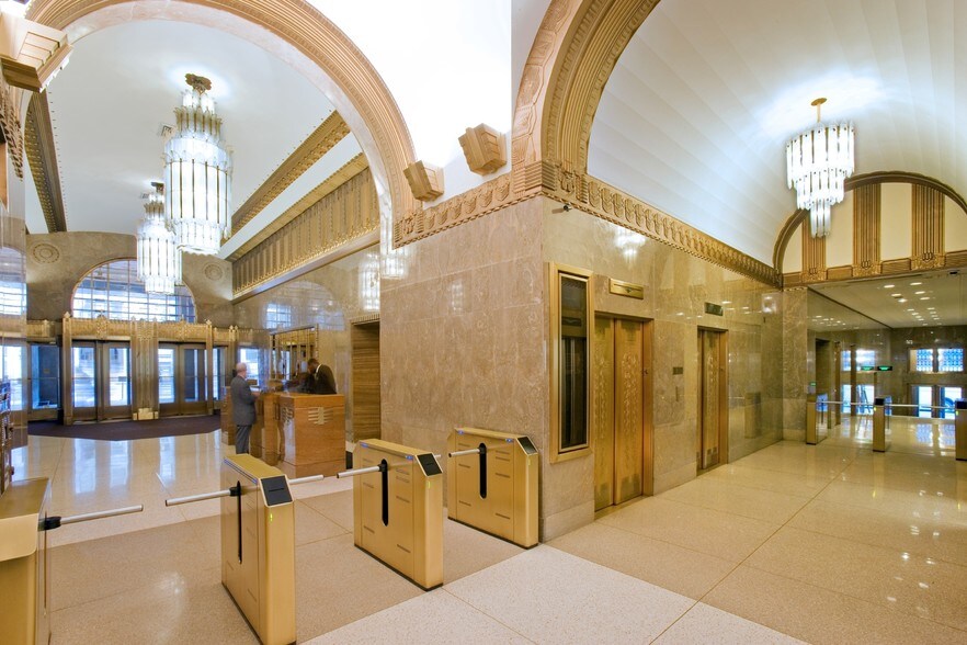 More Photos Of 2 Park Avenue, New York Coworking Space