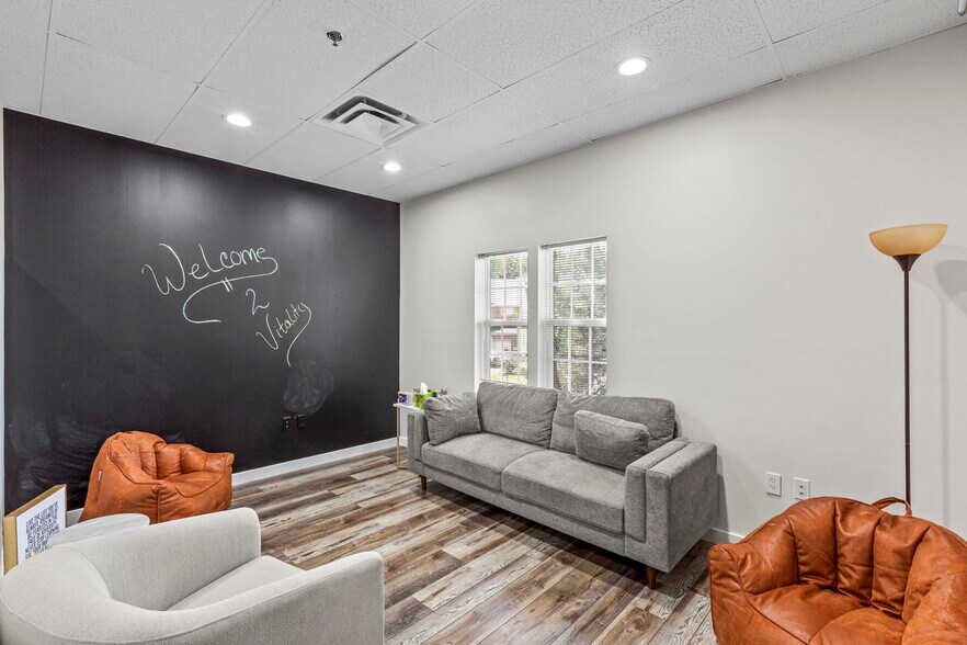 More Photos Of 14230 Park Center Dr, Laurel Office For Lease