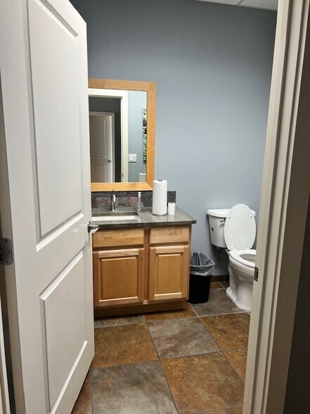 More Photos Of 14641 S Padre Island Dr, Corpus Christi Office Residential For Lease