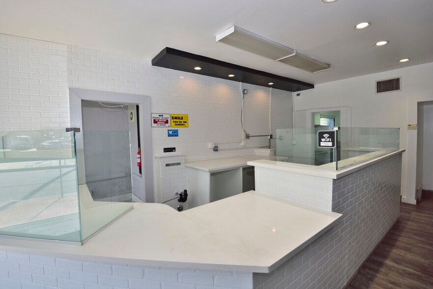More Photos Of 1487-1491 E Colorado Blvd, Pasadena Storefront Retail Office For Lease