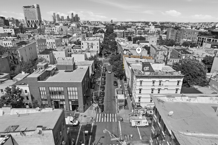 More Photos Of 171 Bedford Ave, Brooklyn Storefront Retail Residential For Sale