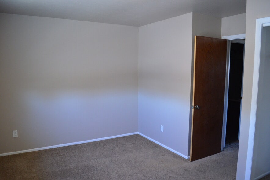 More Photos Of 14280 E 22nd Pl, Aurora Apartments For Sale