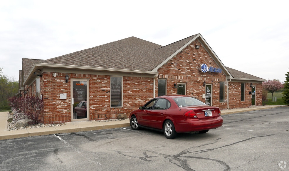 More Photos Of 5915 S Emerson Ave, Indianapolis Medical For Lease