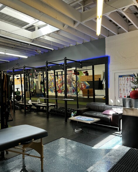 More Photos Of 566 Folsom St, San Francisco Flex For Sale