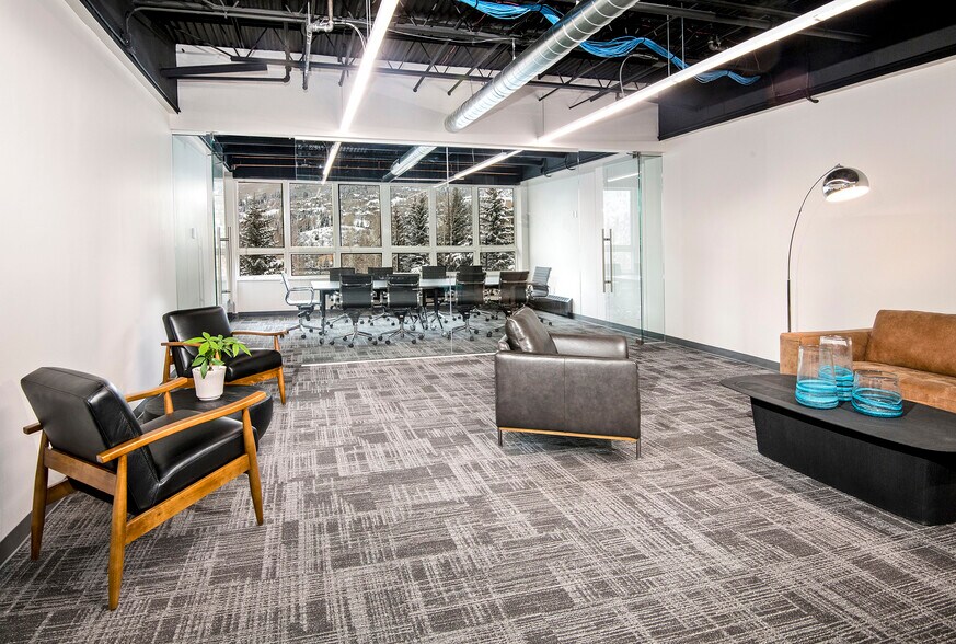 More Photos Of 48 E Beaver Creek Blvd, Avon Office For Lease
