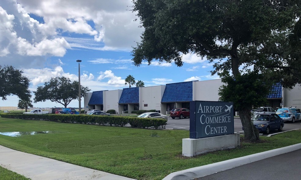 More Photos Of 7602-7644 15th St E, Sarasota Unknown For Lease