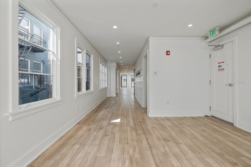 More Photos Of 320 Judah St, San Francisco Loft Creative Space For Lease