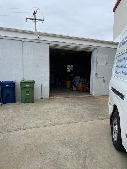 More Photos Of 222 State Route 35 N, Neptune Showroom For Lease