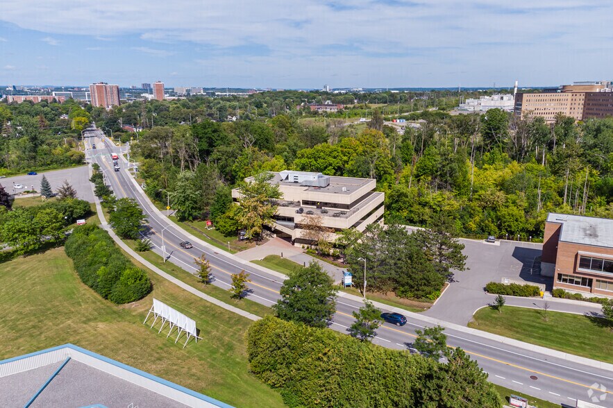 More Photos Of 1785 Alta Vista Dr, Ottawa Office For Lease