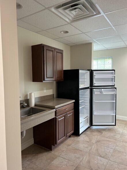 More Photos Of 350 N Main St, Chalfont Medical For Lease