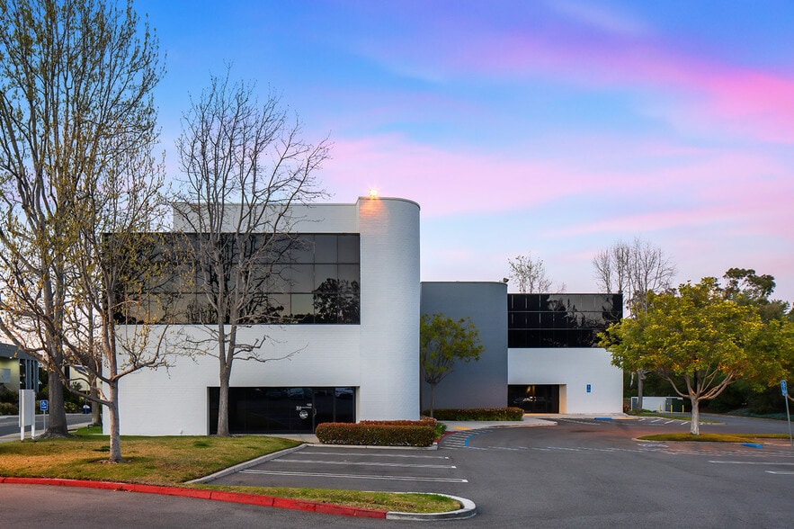 More Photos Of 30012 Ivy Glenn Dr, Laguna Niguel Office For Lease