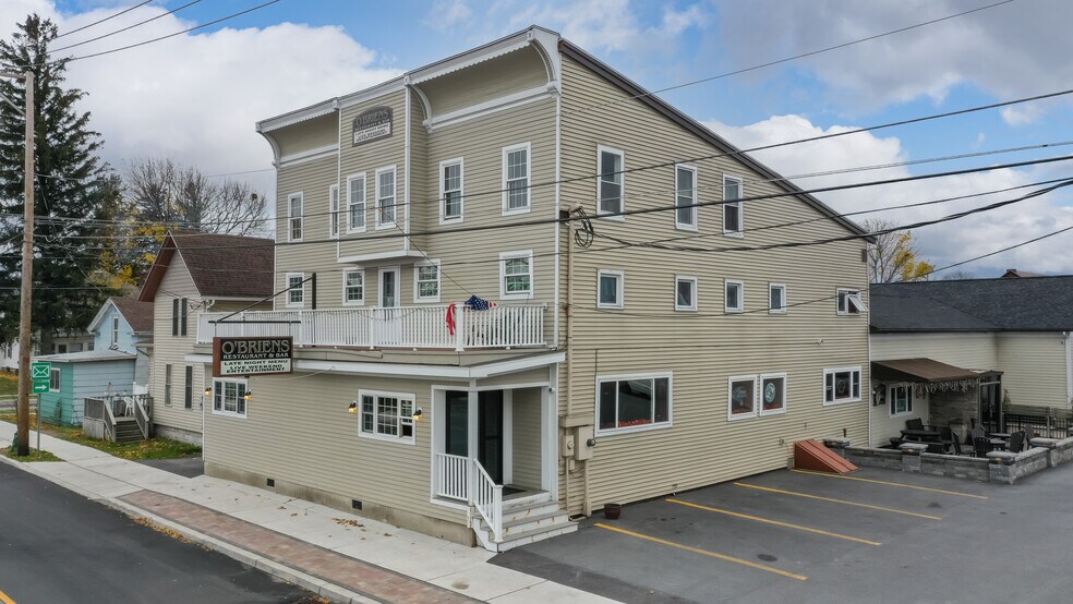 More Photos Of 226 Webb St, Clayton Bar For Sale