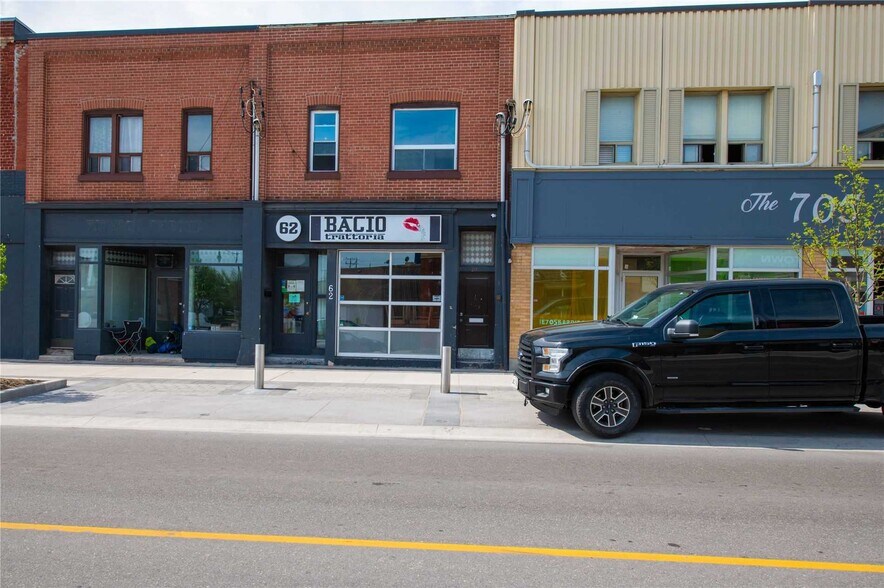 Primary Photo Of 62 Dunlop St W, Barrie Storefront Retail Residential For Sale