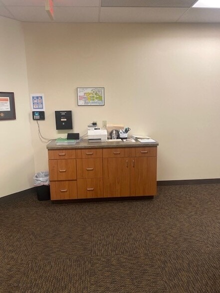 More Photos Of 1696 Greenview Dr SW, Rochester Office For Sale