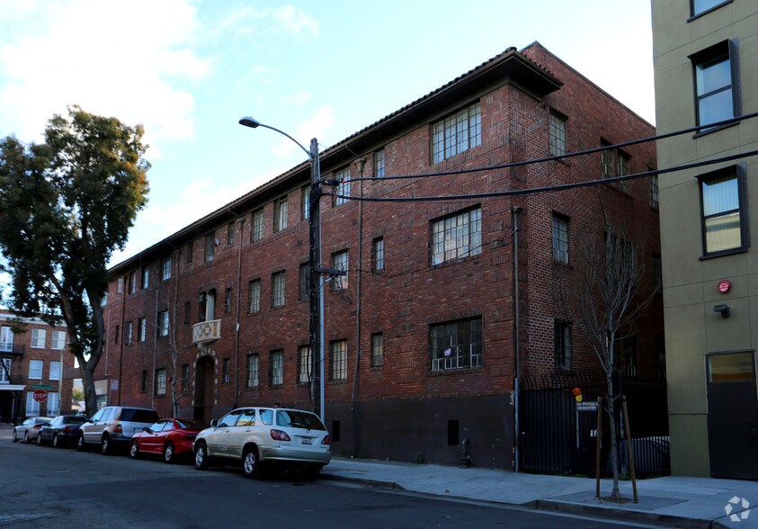 More Photos Of 1290 26th Ave, Oakland Apartments For Sale