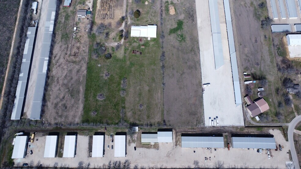 More Photos Of 4632 CR 617, Alvarado Industrial For Lease