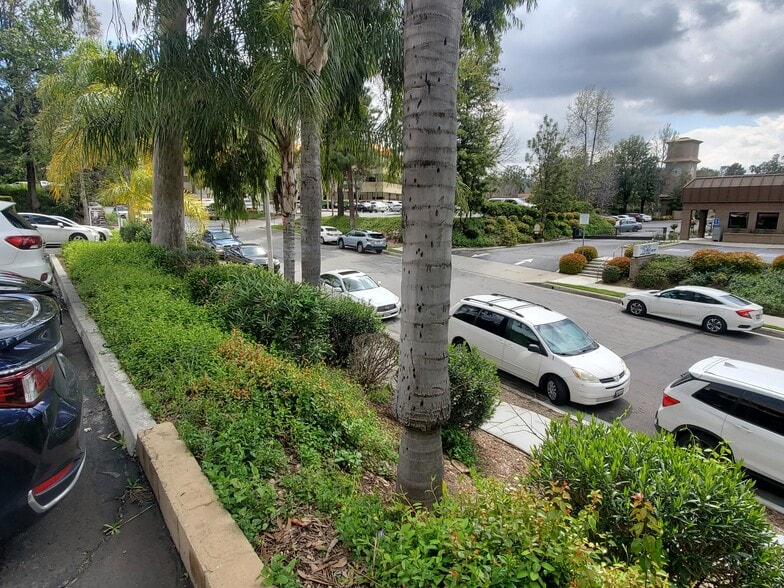 More Photos Of 1074 Park View Dr, Covina Medical For Lease