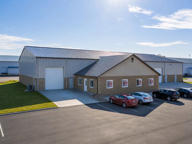More Photos Of 11226 Lemen Rd, Whitmore Lake Warehouse For Lease