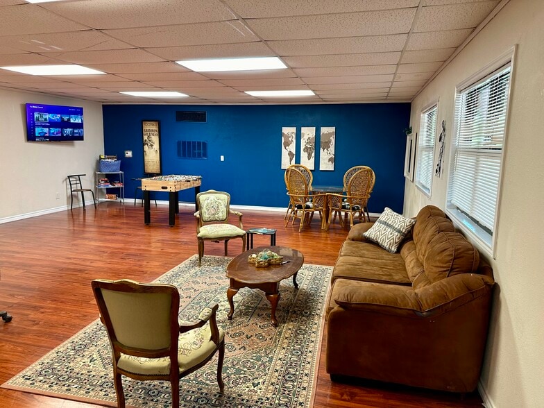 More Photos Of 2012 Fisher St, Goldthwaite Manufactured Housing Mobile Home Park For Sale