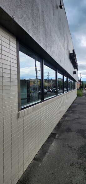 More Photos Of 68 Main St, Binghamton Drugstore For Sale