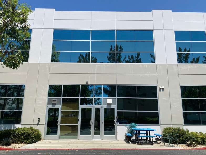 More Photos Of 8845 Irvine Center Dr, Irvine Office For Lease