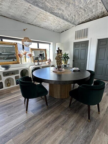 More Photos Of 30307 Ranch Road 12, Dripping Springs Light Manufacturing For Lease