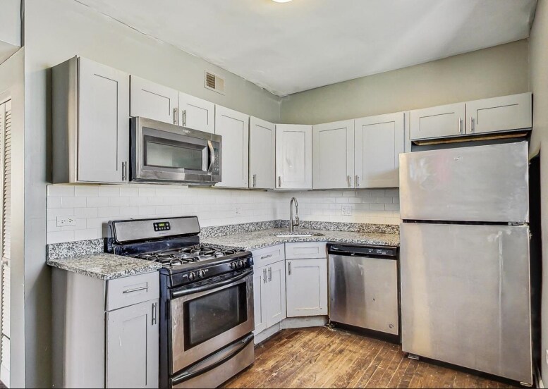 More Photos Of 4612-4626 S Lake Park Ave, Chicago Apartments For Sale