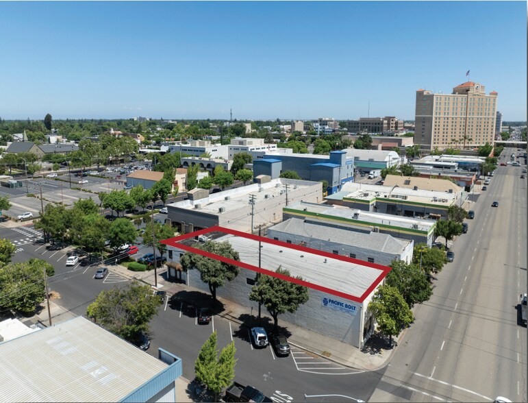 More Photos Of 1332 9th St, Modesto Warehouse For Sale