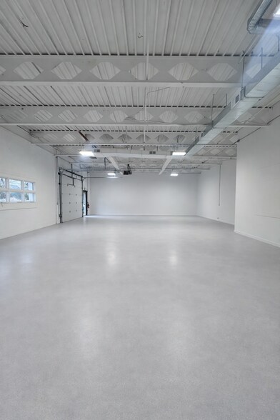 More Photos Of 30 Broad St, Denville Manufacturing For Lease