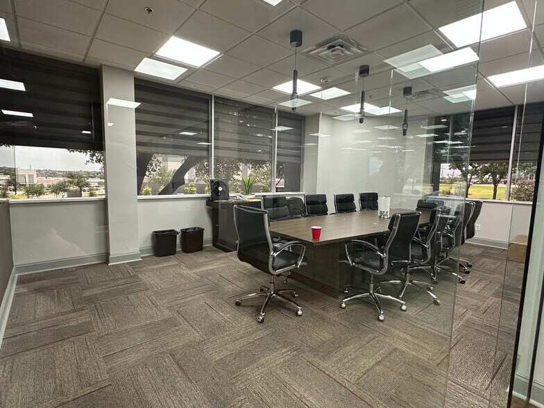 More Photos Of 4320 N Belt Line Rd, Irving Office For Lease