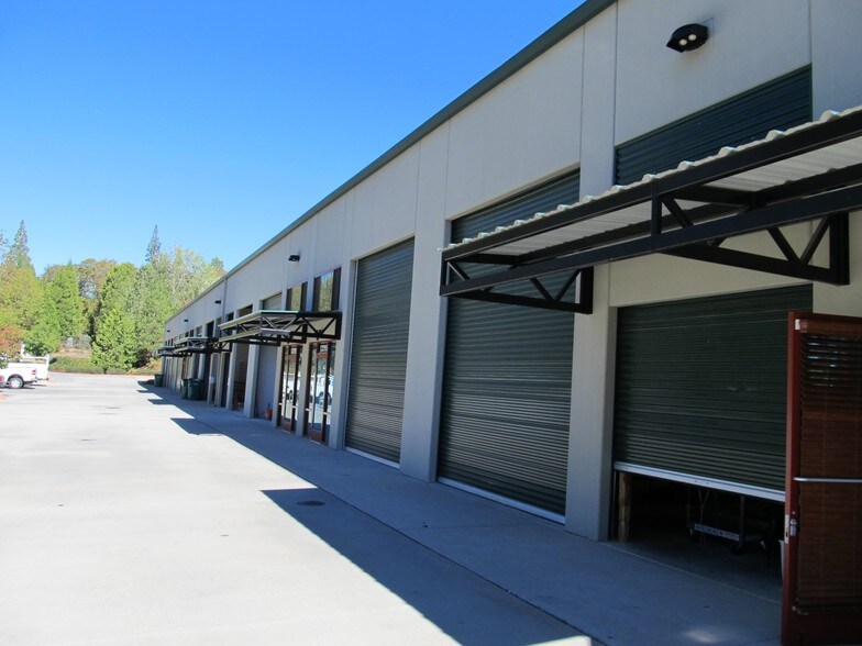More Photos Of 12257-12295 Loma Rica Dr, Grass Valley Warehouse For Sale