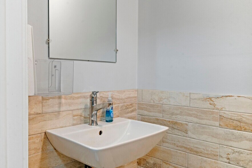 More Photos Of 6 Arbor Dr, Glens Falls Office For Sale