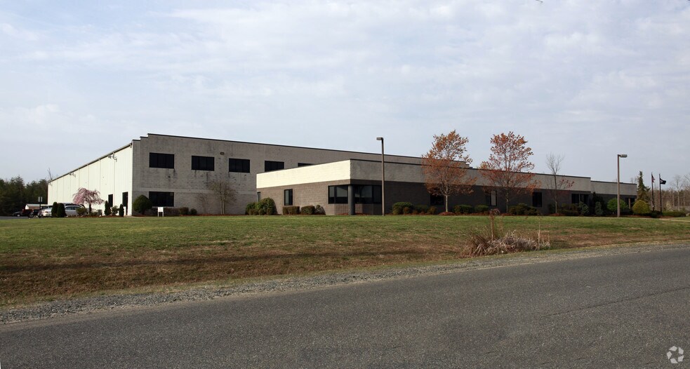 More Photos Of 5160 Lad Land Dr, Fredericksburg Warehouse For Lease