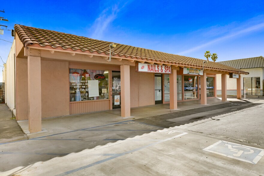 More Photos Of 13430-13434 Newport Ave, Tustin Unknown For Lease