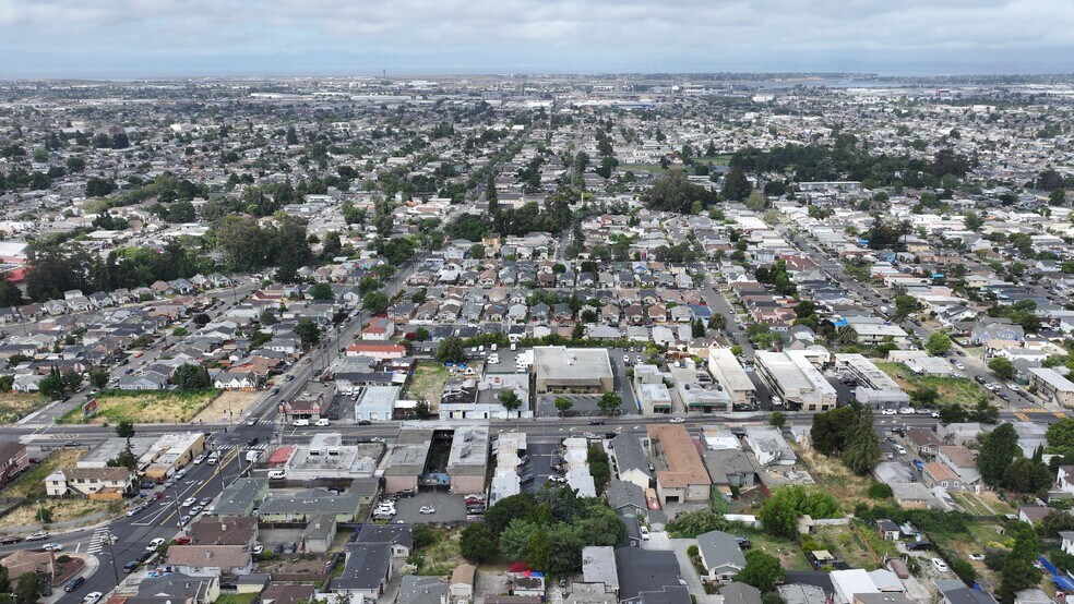 More Photos Of 8100 MacArthur Blvd, Oakland Hotel For Lease