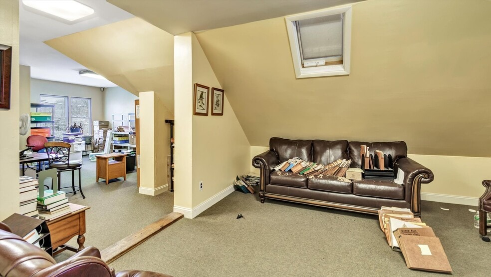 More Photos Of 32 Chichester Ave, Center Moriches Industrial For Sale