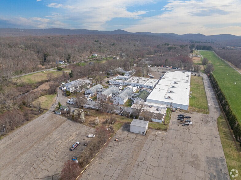 More Photos Of 429 Rockaway Valley Rd, Boonton Manufacturing For Sale