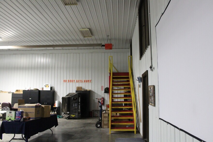 More Photos Of 205659 E County Rd, Woodward Industrial For Sale