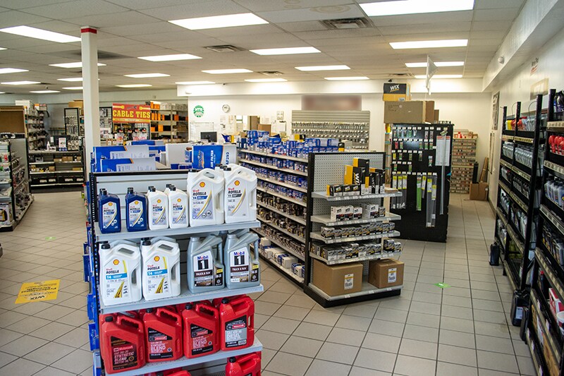 More Photos Of 950 W Central Ave, Springboro Freestanding For Sale