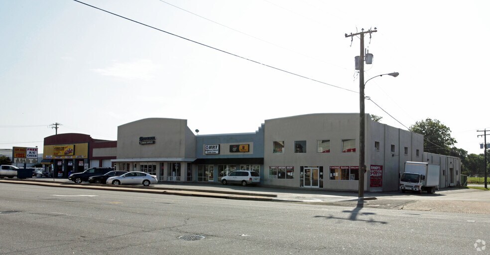 More Photos Of 1300-1312 Monticello Ave, Norfolk Auto Repair For Sale