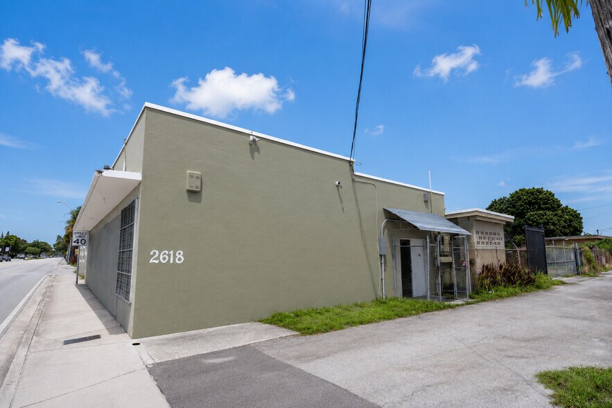 More Photos Of 2600 NW 103rd St, Miami Auto Dealership For Sale