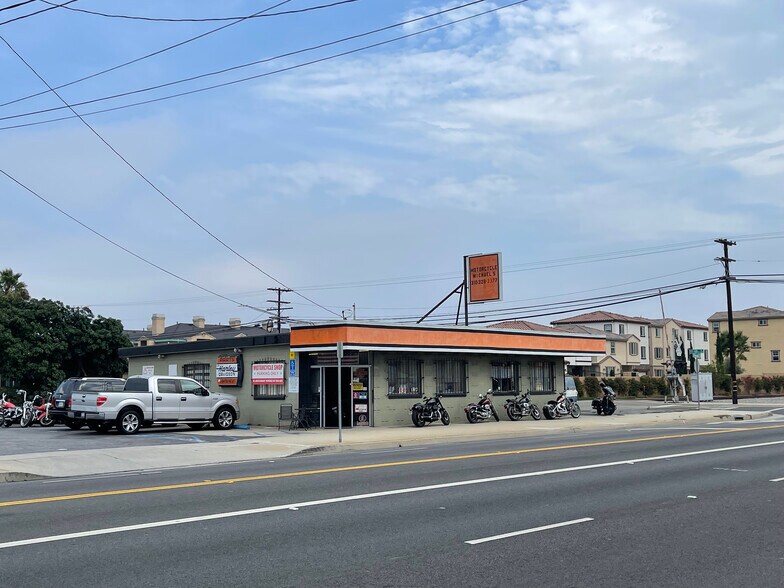 More Photos Of 16616-16622 S Normandie Ave, Gardena General Retail For Sale