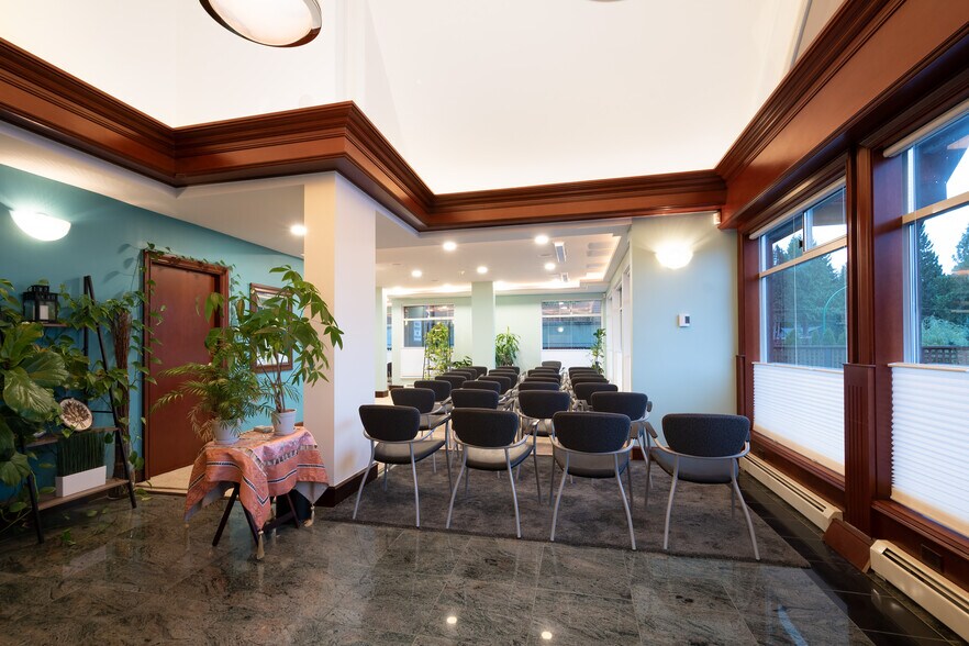 More Photos Of 3711-3763 Delbrook Ave, North Vancouver General Retail For Lease