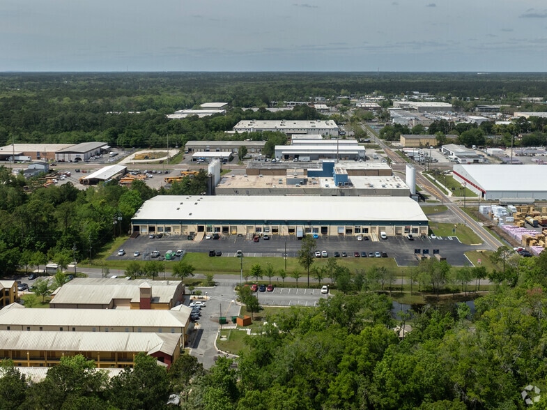 More Photos Of 5858 Broadway Ave, Jacksonville Distribution For Lease