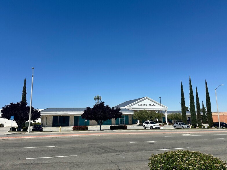 More Photos Of 42281 10th St W, Lancaster Office For Sale