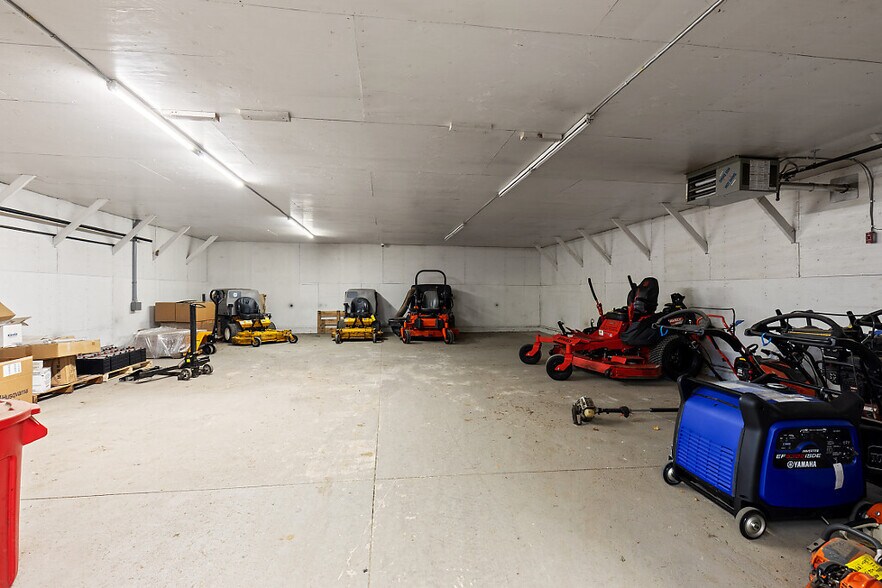 More Photos Of 350 Upper Main St, Fairfield Industrial For Sale